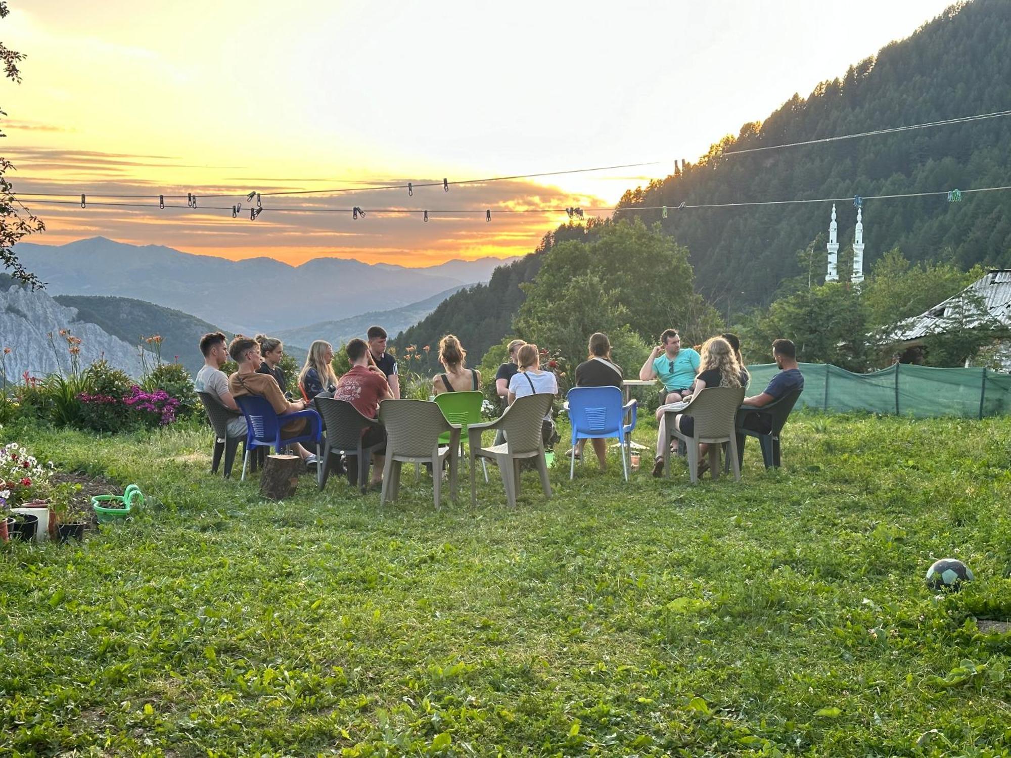 Hotel Restaurant Radomira Ceren Exterior photo